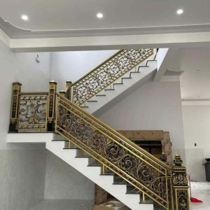 Cầu thang nhôm đúc HT 33