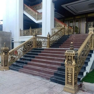 Cầu thang nhôm đúc